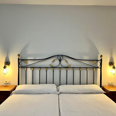 Apartamentos Frontera Bagian luar foto